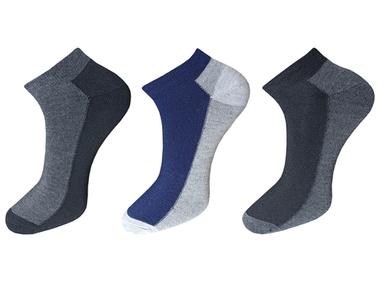 Plain Uniform Socks Age Group: 01-3
