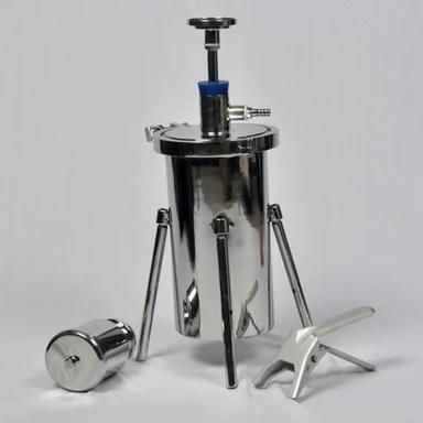 Silver 47Mm Vacuum Filter Unit
