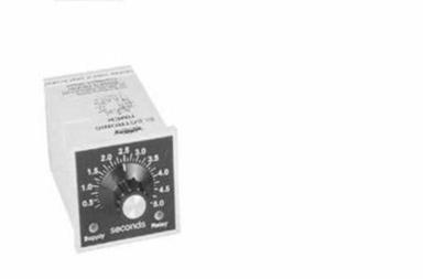 White And Black Color 220 V Rectangular Versatile Reliable Metal Electronic Mechanical Timers K Series