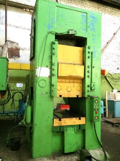 Knuckle Joint Press 630 Ton