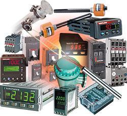 Industrial Sensors Controllers Voltage: 24 Volt (V)