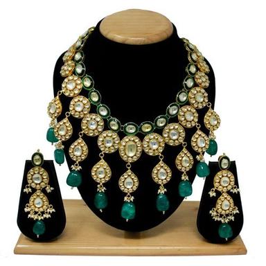 Green Gold Plated Kundan Necklace Set