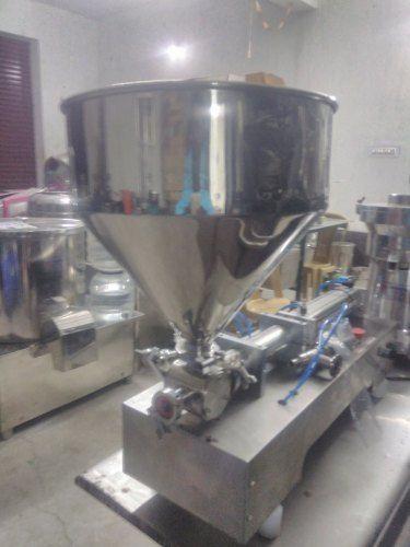SYRUP FILLING MACHINE