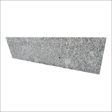 P White Polished Granite Slab Application: Commercial