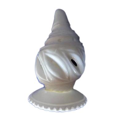 White Antique Conch Agarbatti Holder