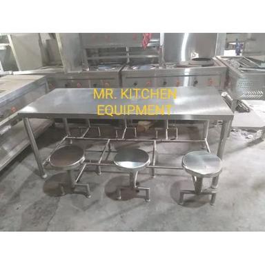 6 Seater Steel Dining Table Application: Commercial