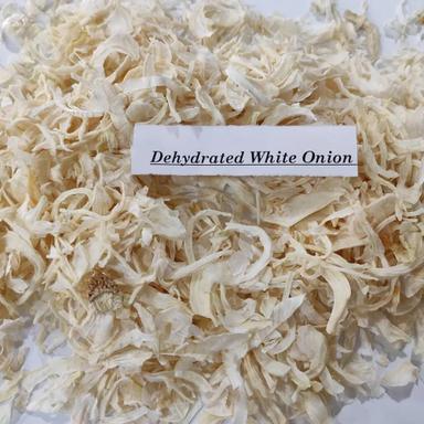 Dehydrated White Onion Shelf Life: Up To 24 Months