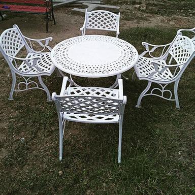 Durable Cast Iron Garden Table Chair Set