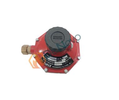Red Vanaz Gas Pressure Regulator R4109