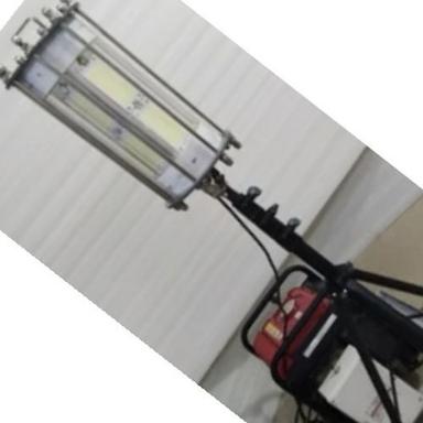 Portable Telescopic Inflatable Emergency Lighting System Input Voltage: 50 Volt (V)