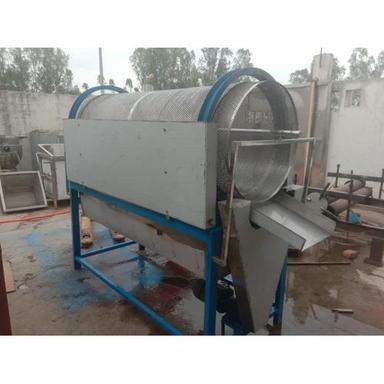 Industrial Vegetable Washing Unit Capacity: 1000 Kg/Hr