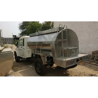 Road Milk Tanker Application: Industrial