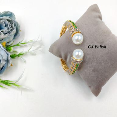 New Fashionable Pearl Designer American Diamond Bracelet