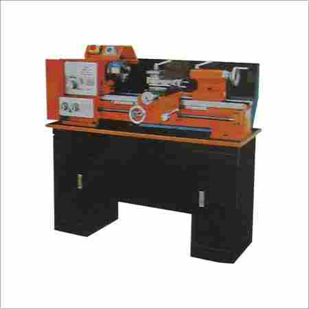 ALL GEARED LATHE MACHINE