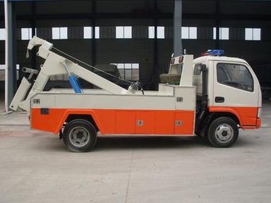 Dongfeng Road Wrecker/Tow Truck