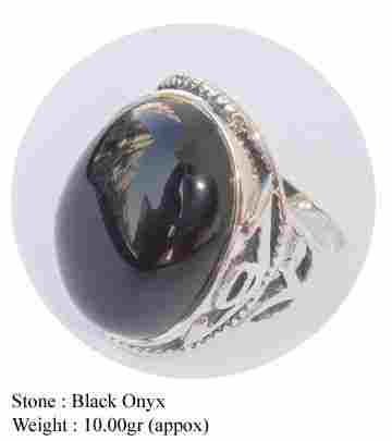 Black Onyx Fashion Design Ring