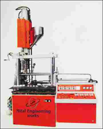 Vertical Screw Type Plastic Injection Molding Machine