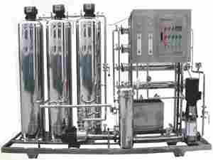 Industrial Water Purification Systems (Plant Capacity 1000 LPH Fully Auto)