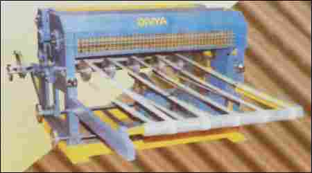 Automatic Reel To Sheet Cutter Machine