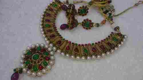 Antique Necklace Ruby Green Combination