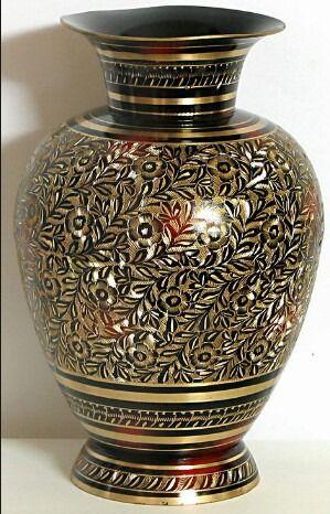 Handcrafted Brass Flower Pot (Cii 037)