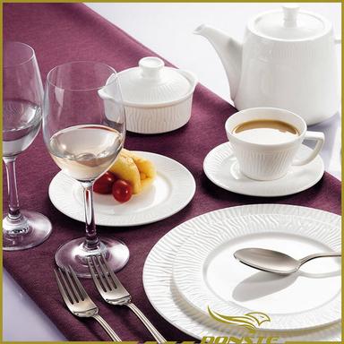 7 Pcs White Porcelain Tableware With Strong Exotic Feelings Design: Elegant