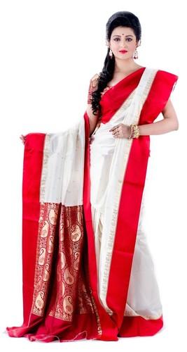 Red N White Traditional Saree