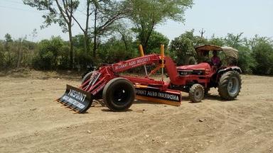 Tractor Fitted Grader Warranty: 1 Year