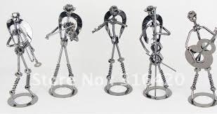 Iron Decorative Figurins Collar Style: Standard