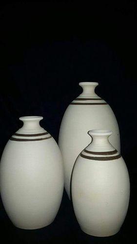 Off White Durable Terracotta Pot Set
