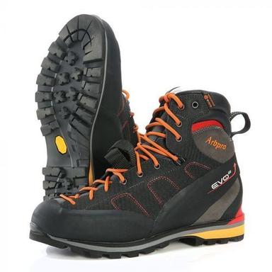 For Trekking Mountain Climbing Shoes In Various Sizes