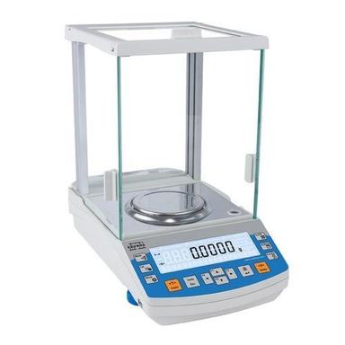 Radwag As 220.R2 Plus Weighing Machine Accuracy: 0.1 Mg