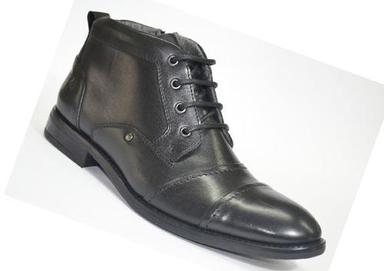 Lace Closure Type Low Heel Black Color Round Toe Mens Boots With Black Color Sole Processing Type: Fried