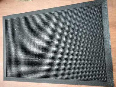 Black Rubber Pin Mat Used In Floor(Anti Slip And Washable) Back Material: Anti-Slip Latex