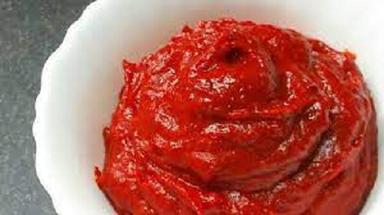 Grade A Fresh Red Chilli Paste And Spicy With 2 Months Shelf Life And 500 Grams Weight