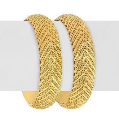 Golden Traditional Look Lightweight Party Wear Round Shape Antique Gold Bangles For Ladies
