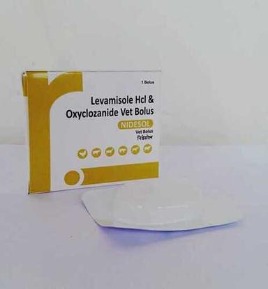 Levamisole HCL 2Gm and Oxyclozanide 4Gm (Single Bolus)