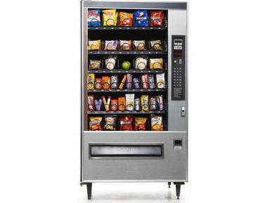Semi Automatic Snacks Vending Machine With Storage Capacity 40-60 items