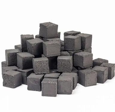 White Hardwood Charcoal Cube Ash Content (%): 0.2