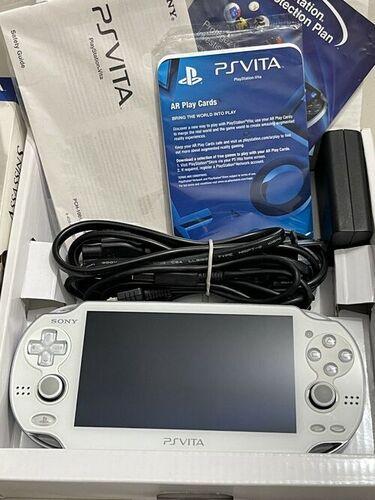  PS Vita Assassina  s Creed III Liberation Handheld Game Console
