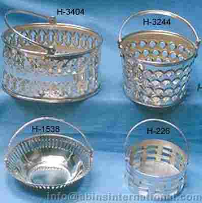 4-Items Baskets