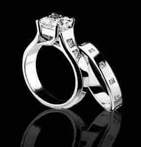 Diamond Studded Elegant Rings