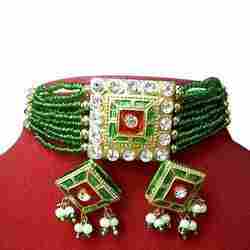 Artificial Handicrafted Necklace