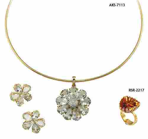 Fancy Diamond Necklace Sets