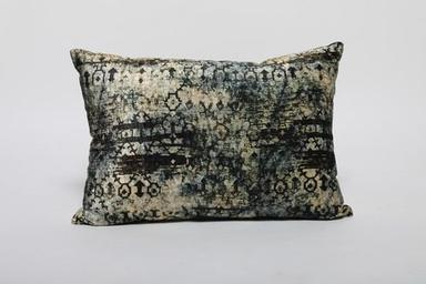 Attractive Pattern Cushion Cover