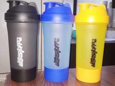4 Colors 700Ml Gym Shaker With Container