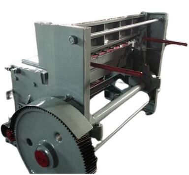 White Automatic Angle Shearing Machine With 220-380V Power Input