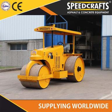 Manual Smooth Wheeled Diesel Road Roller With 1 Year Warranty