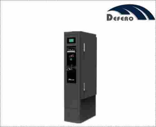 Car Parking System Entry Terminal Barcode And QR Code Ticket Dispenser Machine