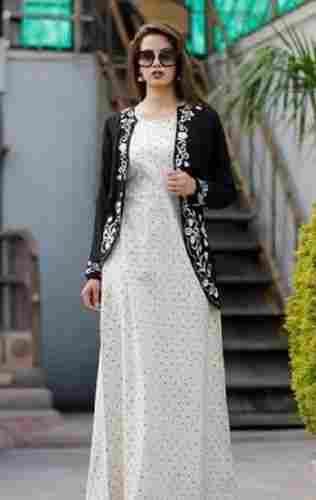 Ladies 3/4th Sleeve Party Wear Rayon Embroidered Designer Kurti 